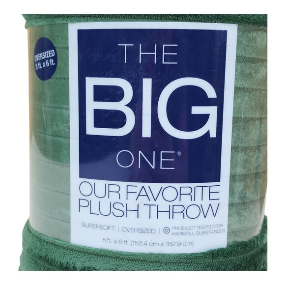 The Big One Oversized Plush Throw Blanket 5 Ft x 6 Ft Green Textured - Picture 3 of 11